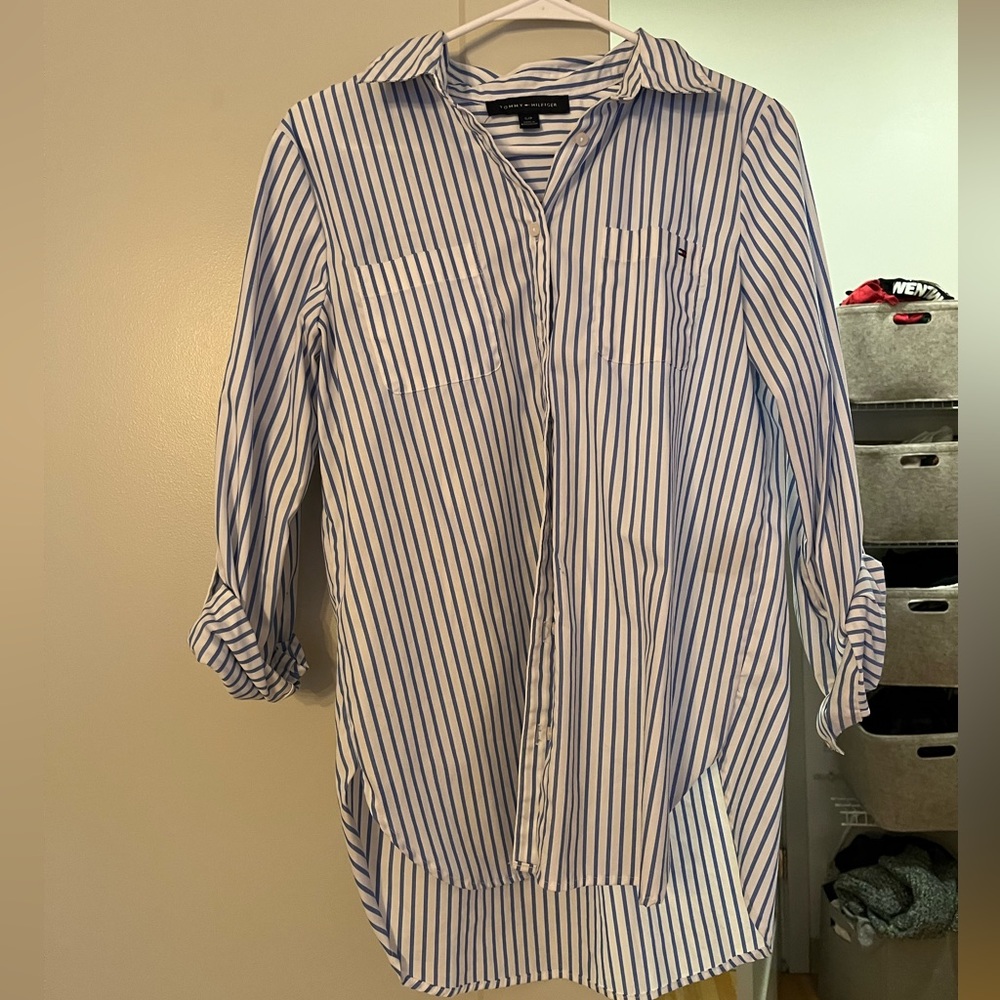 Tommy Hilfiger Button Down Blue and White Stripes